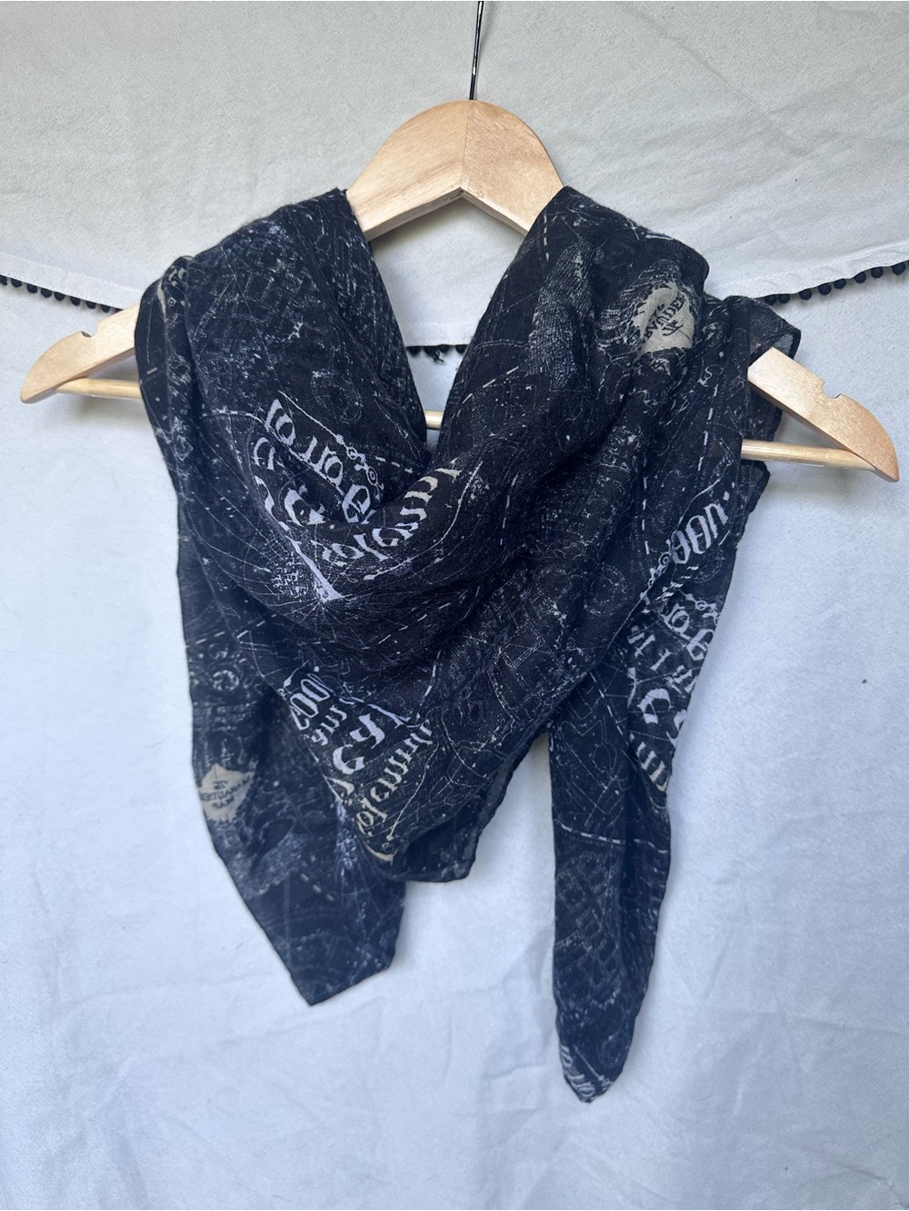 Black Harry Potter Print Women's Scarf